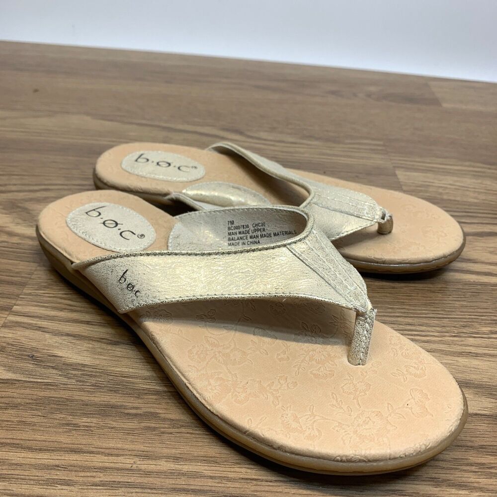 Born Women’s Shoes Beige B.O.C slip On Sandals Size 7 M Thong